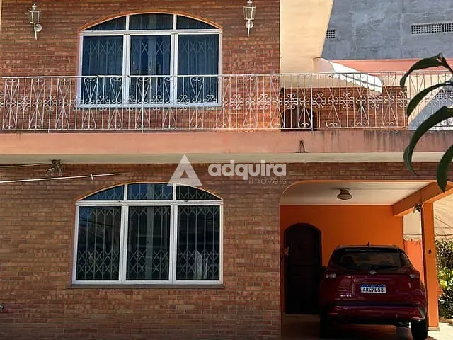 Casa com 561m², à venda ou para alugar, no bairro Centro em Ponta Grossa