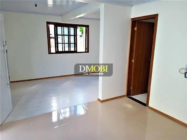 Casa com 300m² 2 quartos e 1 banheiro, à venda, no bairro COHAB A em Gravataí