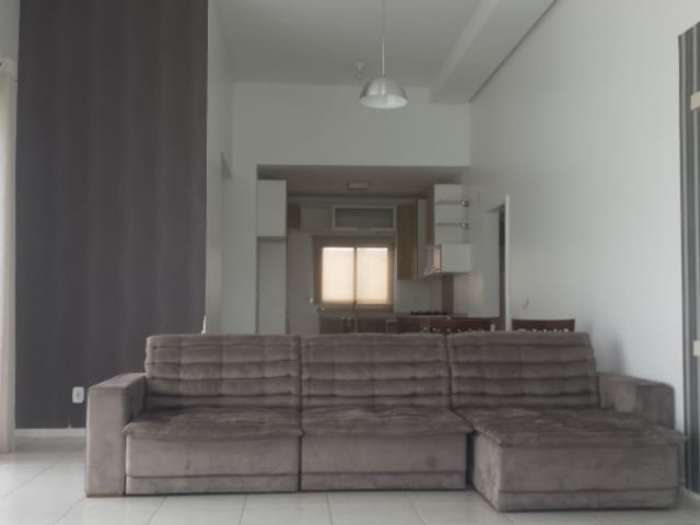 Casa com 306m², à venda, no bairro Condominio Residencial Real Ville em Pindamonhangaba