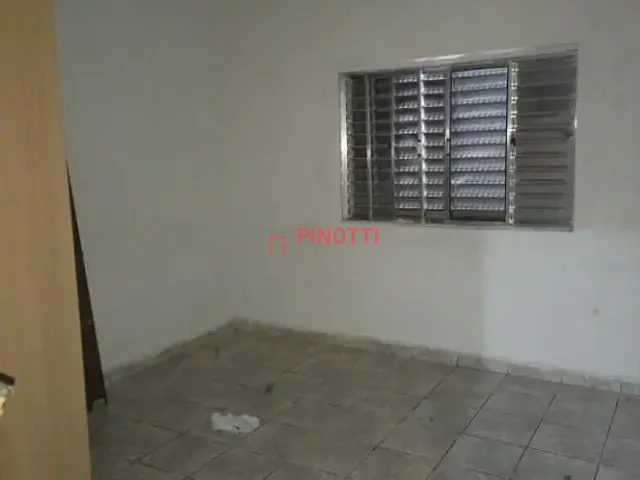 Casa 2 quartos e 1 banheiro, à venda, no bairro Santa Terezinha em São Bernardo do Campo