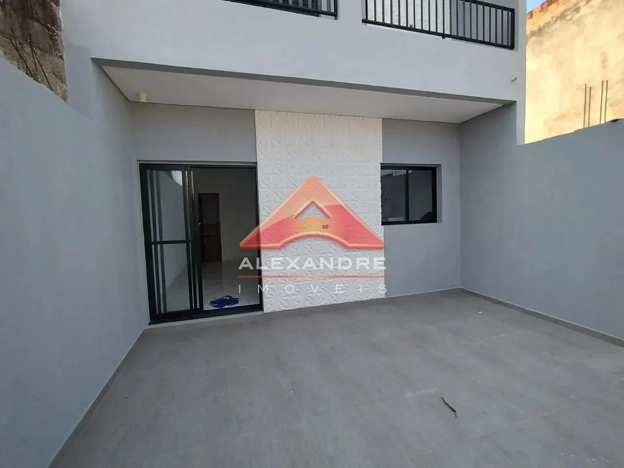 Casa, 3 quartos, 108 m² - Foto 2
