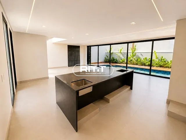 Casa 5 quartos e 8 banheiros, à venda, no bairro Loteamento Residencial Arborais em Campinas