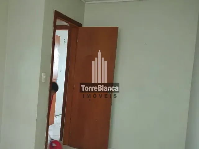 Casa 2 quartos e 1 banheiro, à venda, no bairro Contorno em Ponta Grossa