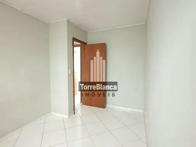 Casa 2 quartos e 1 banheiro, à venda, no bairro Contorno em Ponta Grossa