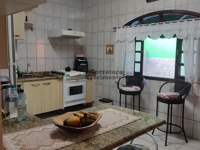 Casa com 250m² 2 quartos e 1 banheiro, à venda, no bairro Cidade Jardim em Jacareí