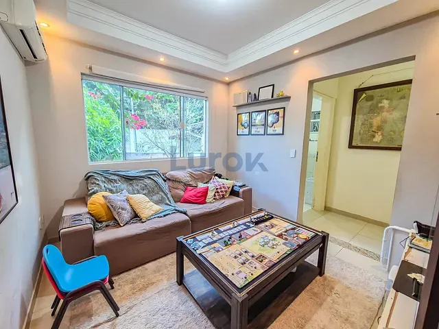 Casa com 543m² 2 quartos e 1 banheiro, à venda, no bairro Parque dos Cocais em Valinhos