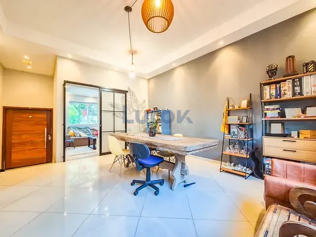 Casa com 543m² 2 quartos e 1 banheiro, à venda, no bairro Parque dos Cocais em Valinhos