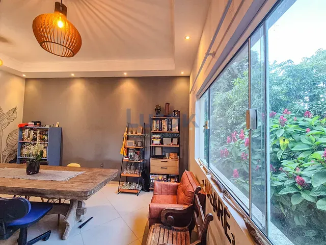 Casa com 543m² 2 quartos e 1 banheiro, à venda, no bairro Parque dos Cocais em Valinhos