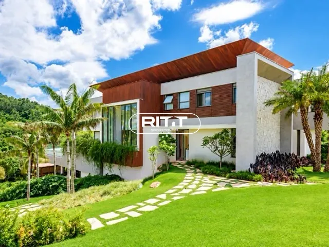 Casa com 2427m² 6 quartos e 8 banheiros, à venda, no bairro Loteamento Residencial Pedra Alta (Sousas) em Campinas