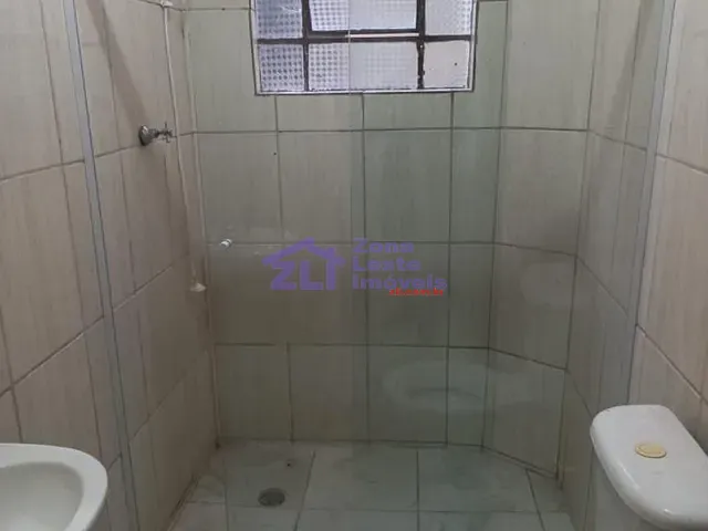 Casa 1 quarto e 1 banheiro, para alugar, no bairro Parque Maria Luiza em São Paulo