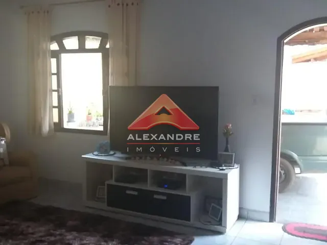 Casa com 233m² 4 quartos e 2 banheiros, à venda, no bairro Jardim Valparaíba em São José dos Campos