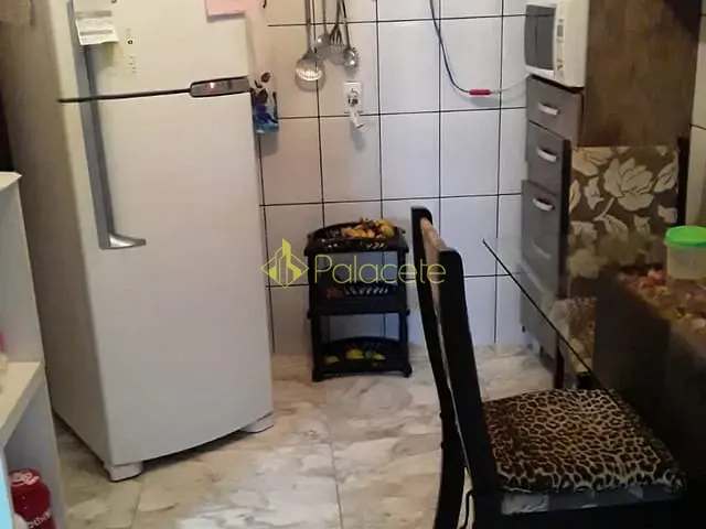 Casa com 150m² 2 quartos e 1 banheiro, à venda, no bairro Comercial e Residencial Jardim Mariana em Pindamonhangaba