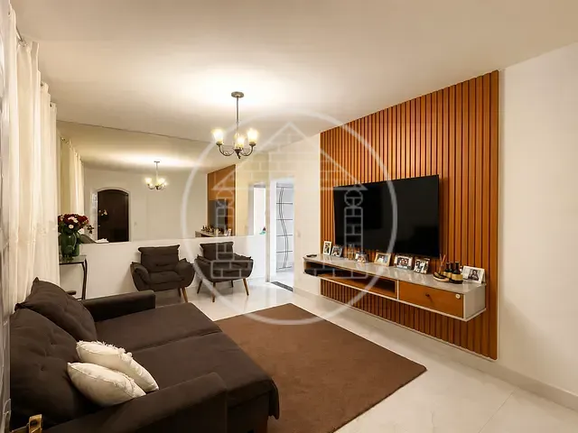 Casa com 250m² 3 quartos e 1 banheiro, à venda, no bairro Jardim Cruzeiro em São Paulo
