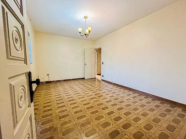 Casa com 250m² 3 quartos e 1 banheiro, à venda, no bairro Jardim Cruzeiro em São Paulo