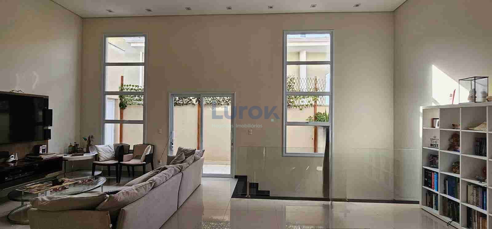 Casa, 3 quartos, 256 m² - Foto 4