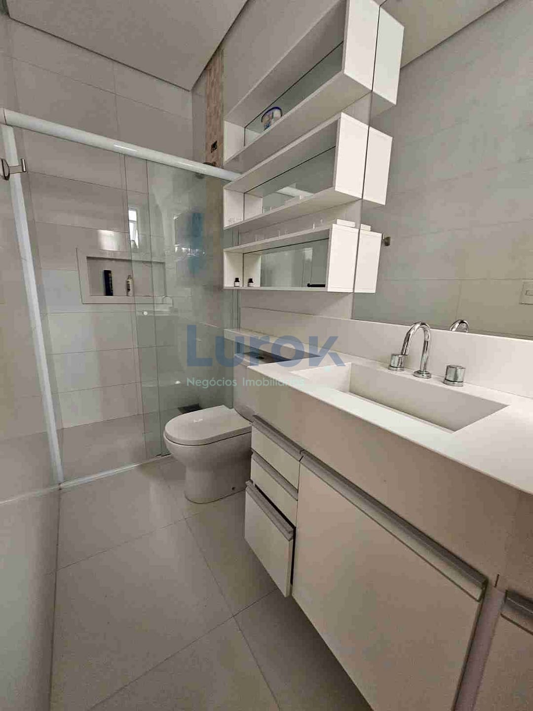 Casa, 3 quartos, 256 m² - Foto 30