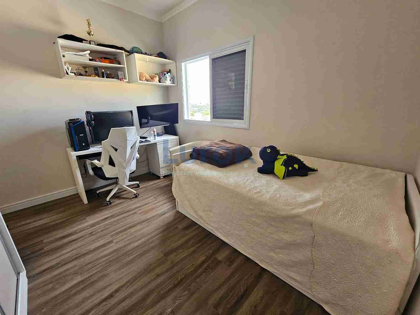 Casa, 3 quartos, 256 m² - Foto 28