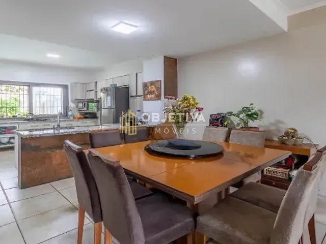 Casa 5 quartos e 3 banheiros, à venda, no bairro Morro Santana em Porto Alegre