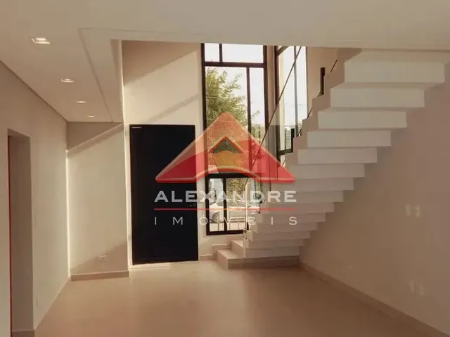Casa com 250m² 4 quartos e 2 banheiros, à venda, no bairro Malibu em Caçapava