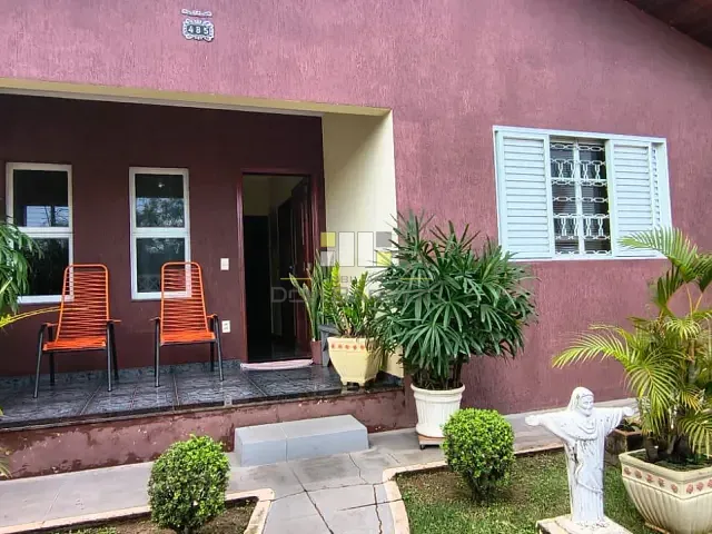 Casa 2 quartos e 1 banheiro, à venda, no bairro Parque Manoel de Vasconcelos em Sumaré