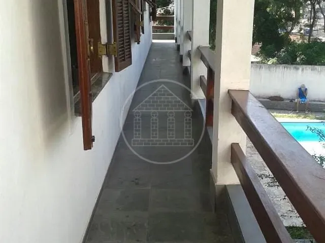 Casa com 425m² 3 quartos e 3 banheiros, à venda, no bairro Jardim Maria Amália em São Paulo
