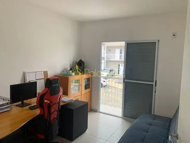 Casa 2 quartos e 2 banheiros, à venda, no bairro Monte Belo em Taubaté