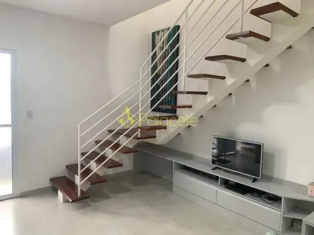 Casa 2 quartos e 2 banheiros, à venda, no bairro Monte Belo em Taubaté