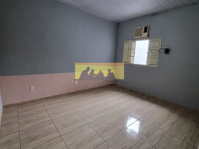 Casa com 110m² 3 quartos e 1 banheiro, para alugar, no bairro Jardim Guanabara em Campinas