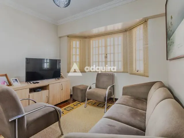 Casa com 377m² 3 quartos e 4 banheiros, à venda, no bairro Jardim Carvalho em Ponta Grossa