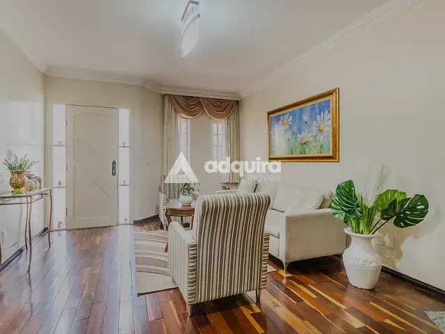 Casa com 377m² 3 quartos e 4 banheiros, à venda, no bairro Jardim Carvalho em Ponta Grossa