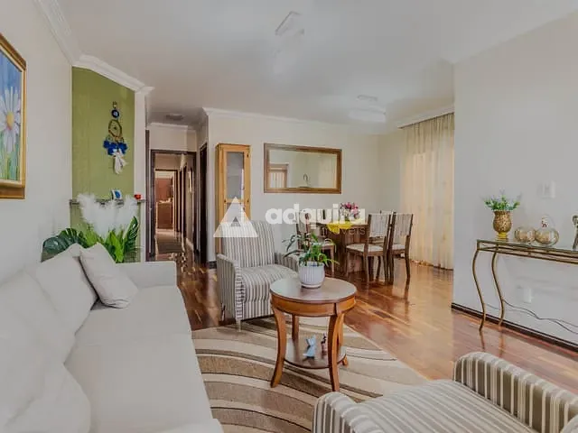 Casa com 377m² 3 quartos e 4 banheiros, à venda, no bairro Jardim Carvalho em Ponta Grossa