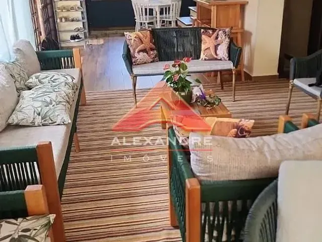 Casa com 1500m² 4 quartos e 3 banheiros, à venda, no bairro Praia de Camburi em São Sebastião