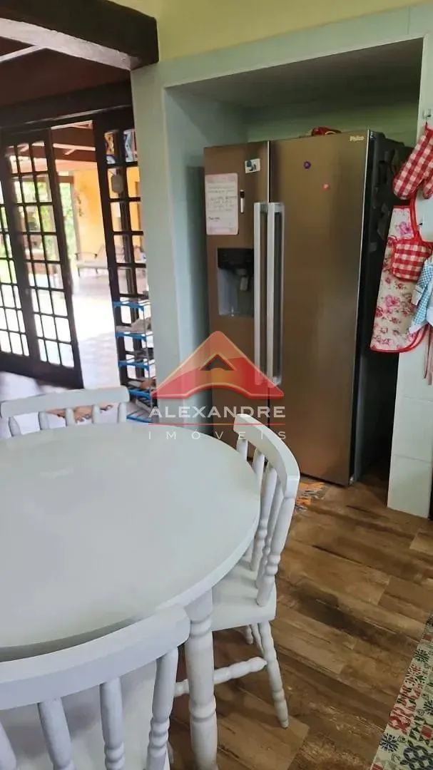 Casa, 4 quartos, 250 m² - Foto 14