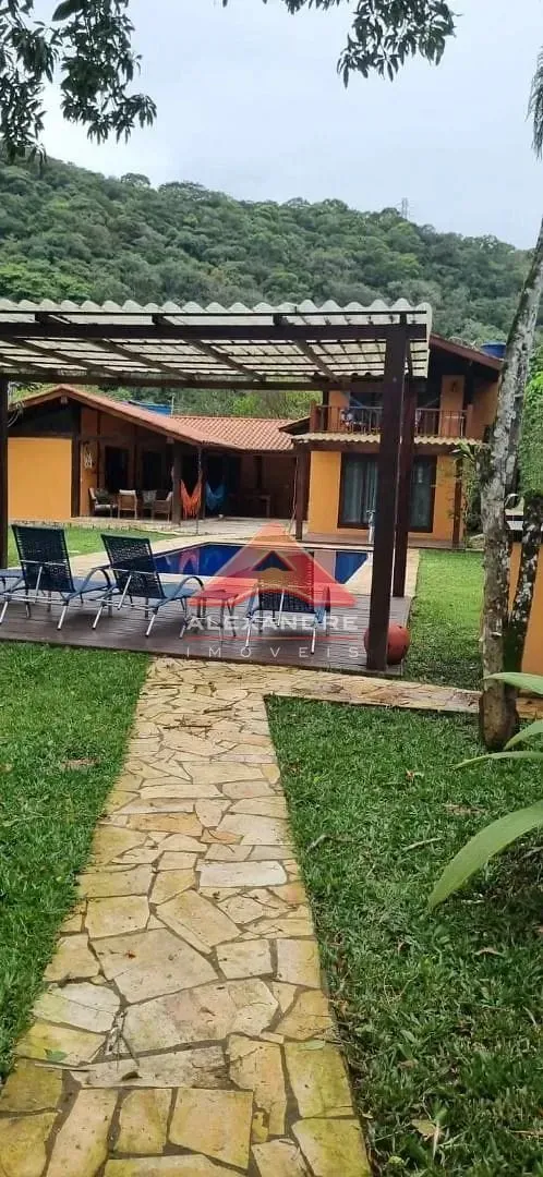 Casa, 4 quartos, 250 m² - Foto 2