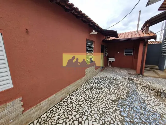 Casa com 65m² 1 quarto e 1 banheiro, para alugar, no bairro Jardim Guanabara em Campinas
