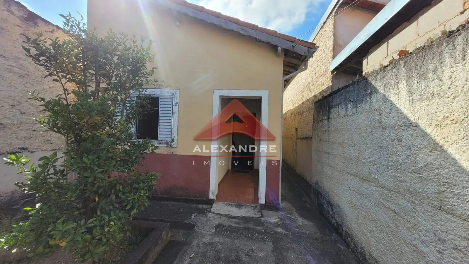 Casa, 2 quartos, 100 m² - Foto 1