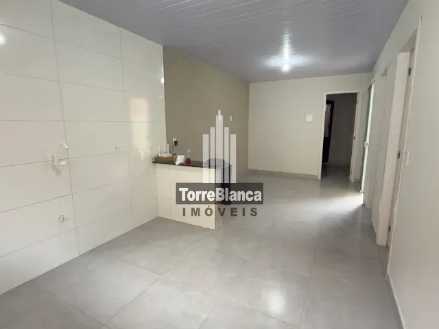 Casa com 70m² 2 quartos e 1 banheiro, para alugar, no bairro Cará-Cará em Ponta Grossa