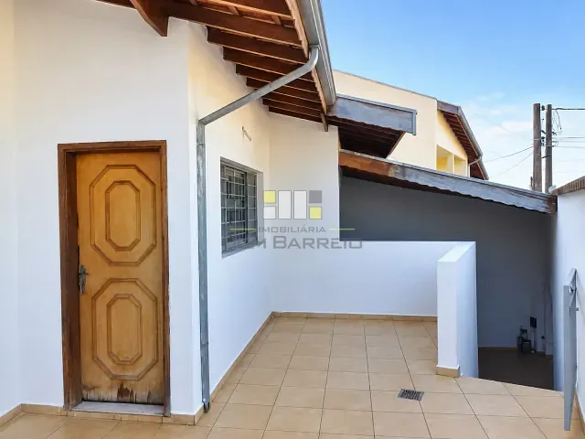 Casa 2 quartos e 1 banheiro, à venda, no bairro Jardim São roque em Sumaré