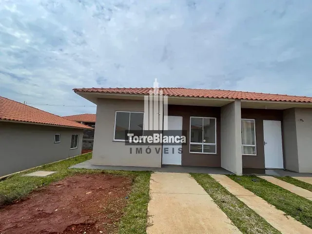 Casa com 50m² 2 quartos e 1 banheiro, para alugar, no bairro Neves em Ponta Grossa