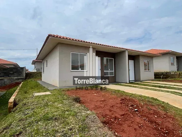 Casa com 50m² 2 quartos e 1 banheiro, para alugar, no bairro Neves em Ponta Grossa