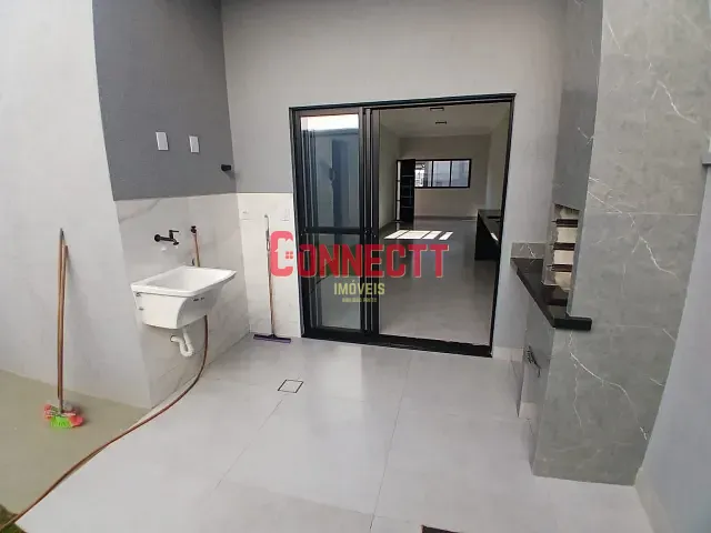 Casa com 160m² 2 quartos e 2 banheiros, à venda, no bairro Jardim Marchesi em Ribeirão Preto