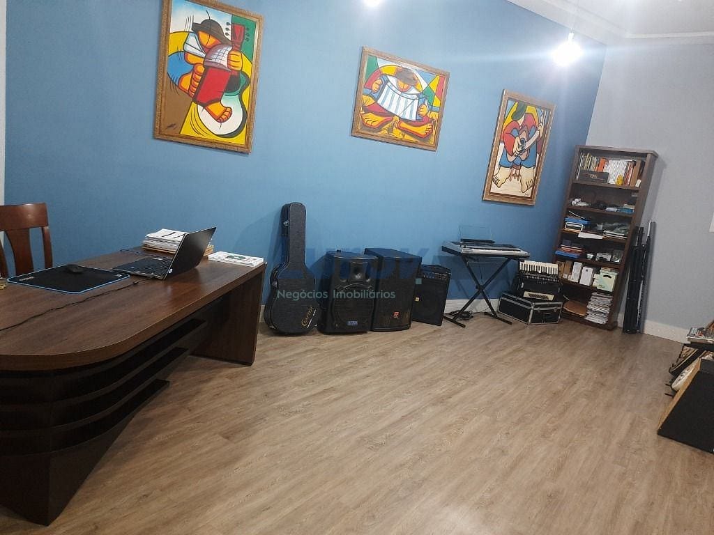 Casa, 3 quartos, 287 m² - Foto 16