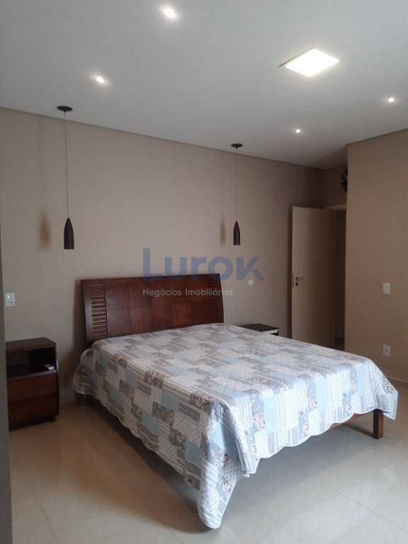 Casa, 3 quartos, 287 m² - Foto 9