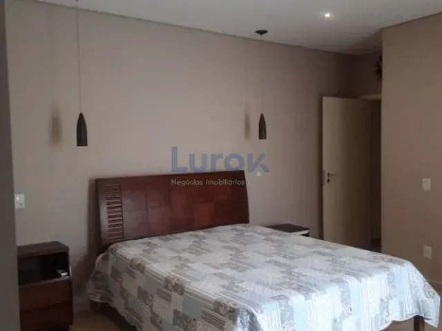Casa com 506m² 3 quartos e 3 banheiros, à venda, no bairro Loteamento Residencial Santa Gertrudes em Valinhos
