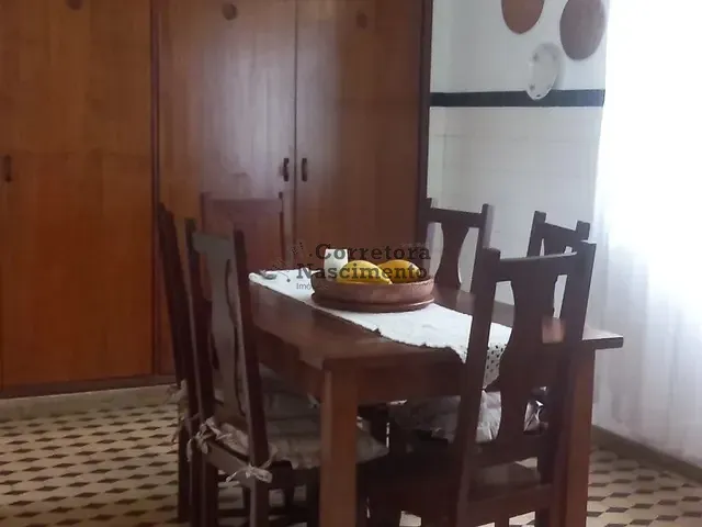 Casa com 446m² 3 quartos e 2 banheiros, à venda, no bairro Centro em Jacareí