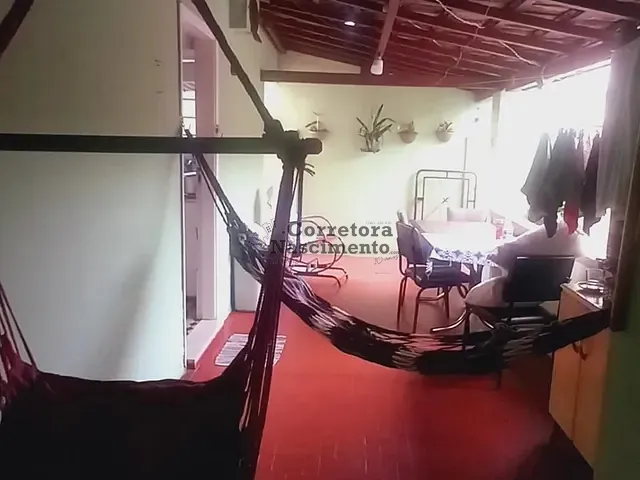 Casa com 446m² 3 quartos e 2 banheiros, à venda, no bairro Centro em Jacareí
