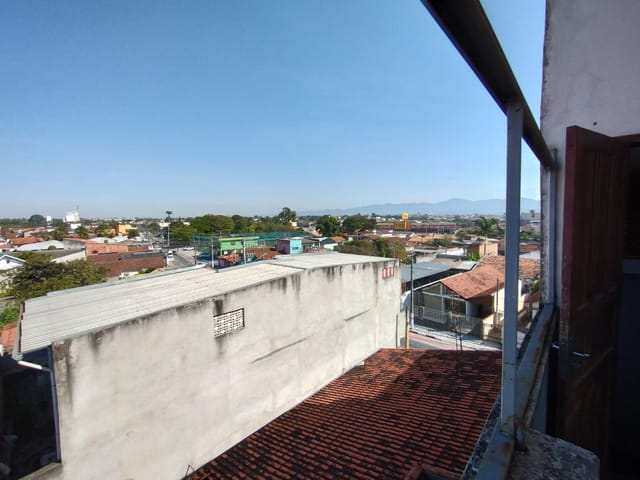 Casa com 331m² 3 quartos e 2 banheiros, à venda, no bairro Alto do Cardoso em Pindamonhangaba