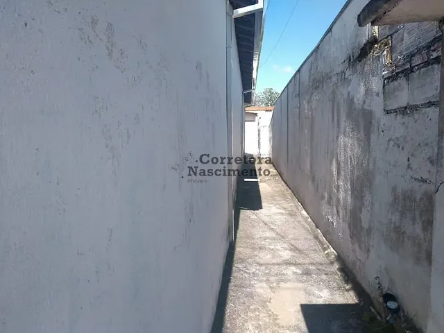 Casa com 204m² 3 quartos e 2 banheiros, à venda, no bairro Parque Itamaraty em Jacareí