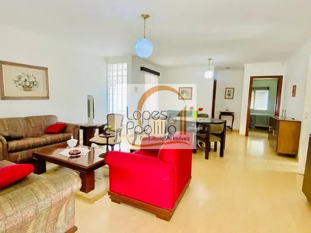 Casa com 468m² 2 quartos e 3 banheiros, à venda, no bairro Jardim Siriema em Atibaia