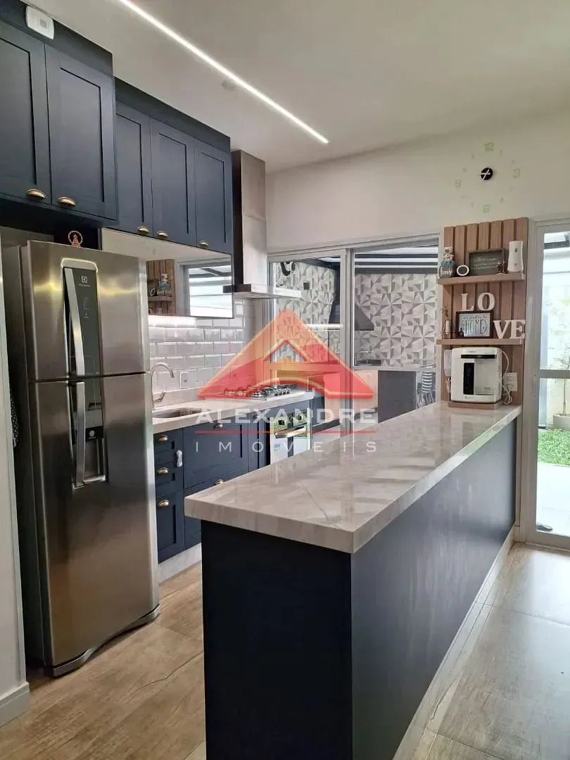 Casa, 3 quartos, 105 m² - Foto 1